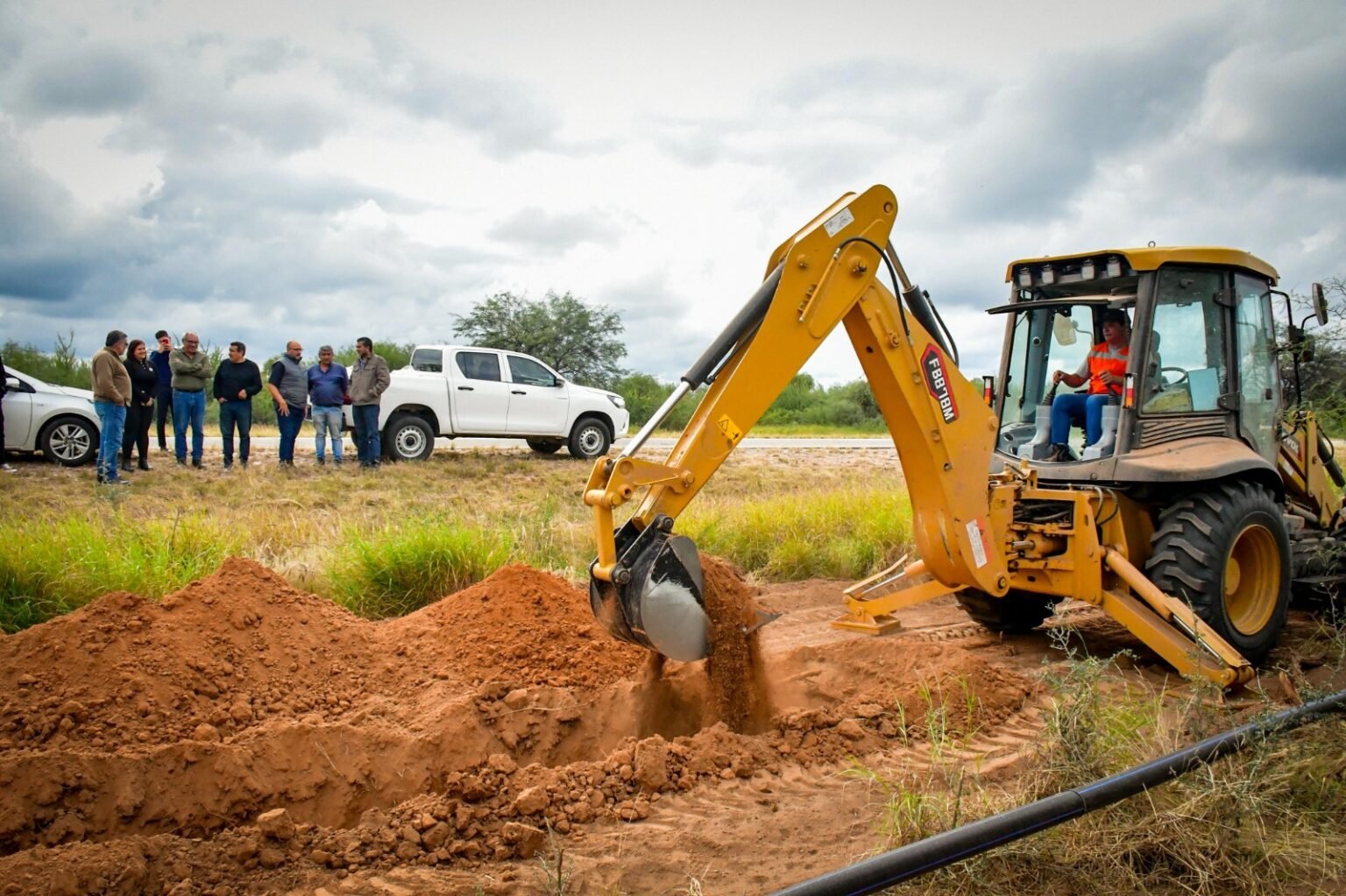 El Gobierno Provincial construye un nuevo acueducto de 27 kilómetros para garantizar el acceso al agua WhatsApp Image 2025 05 27 at 4.45.52 PM