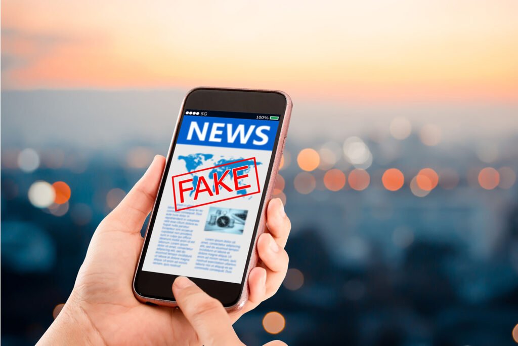 Las fake news se comparten en redes sociales un 70% más que las noticias verdaderas aumento desinformacion y fake news tras confinamiento