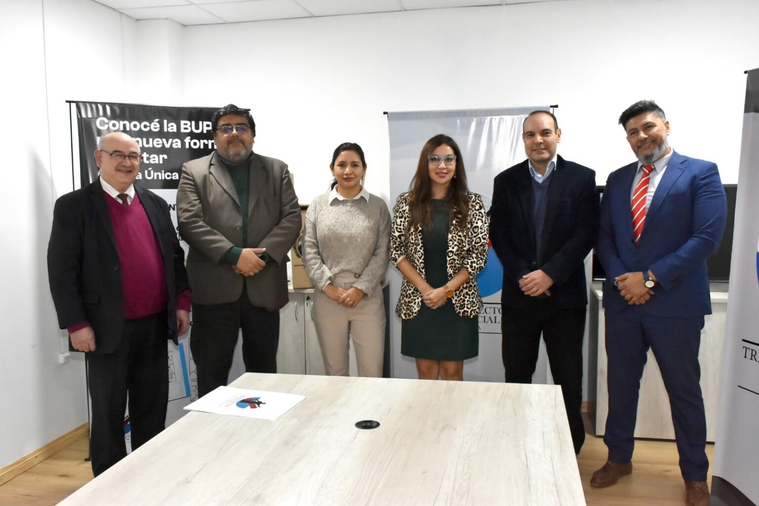 Firma de convenio abogados y TEP 1