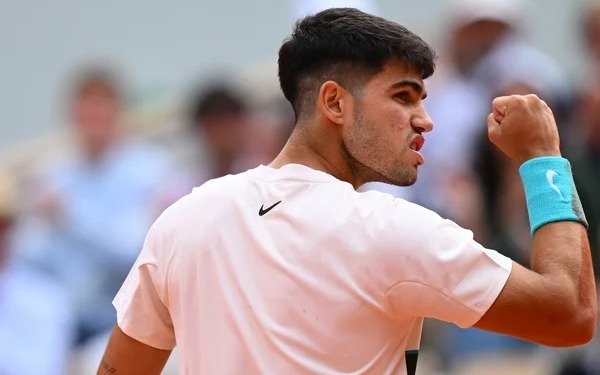 Alcaraz avanzó en Roland Garros y ya está en cuartos de final WhatsApp Image 2025 06 02 at 8.37.37 AM