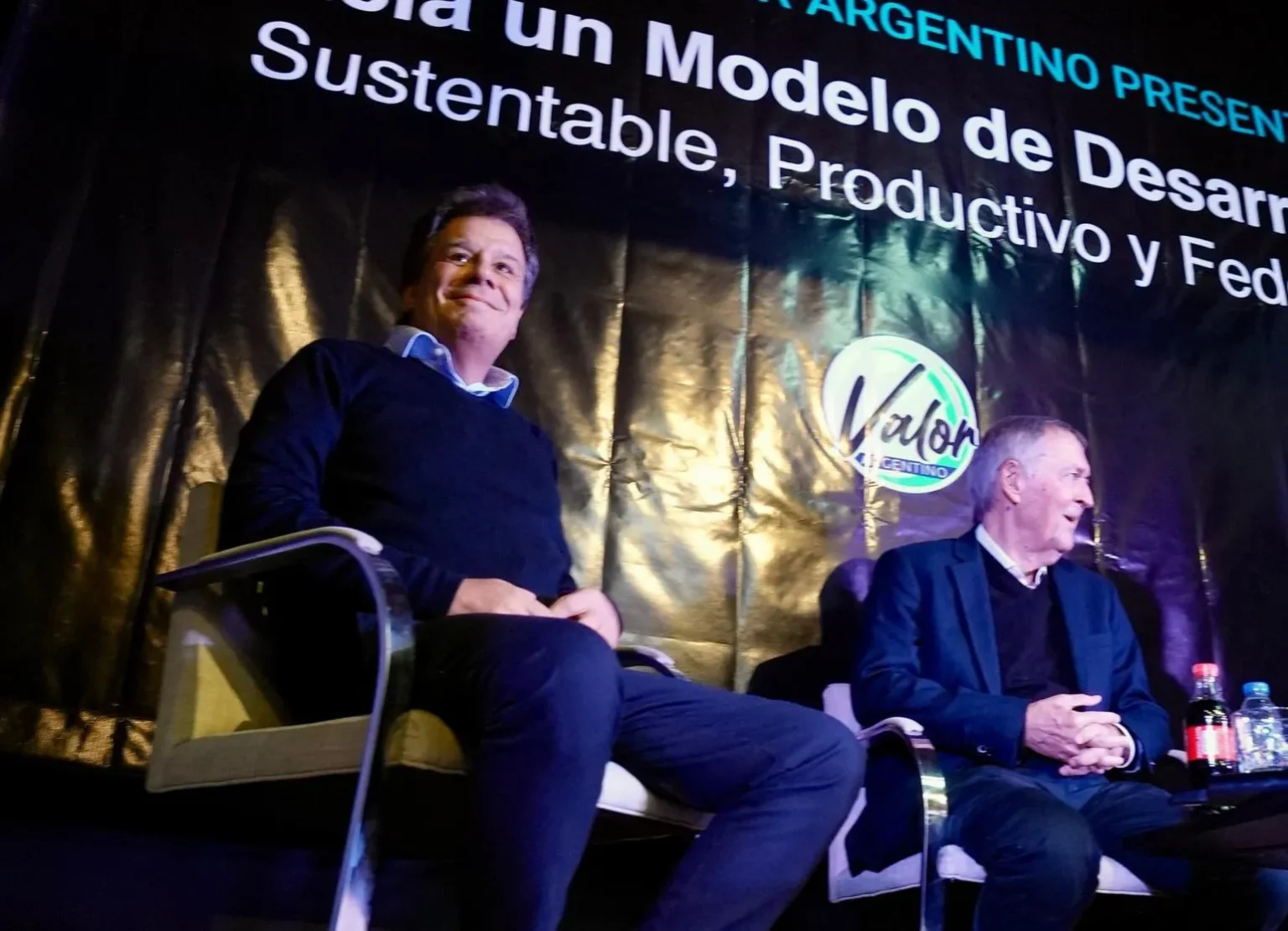 Manes y Schiaretti lanzaron fuertes críticas al Gobierno y apuesta por el “post-mileísmo” multimedia.grande.99ecdb96842064fc.Z3JhbmRlLndlYnA