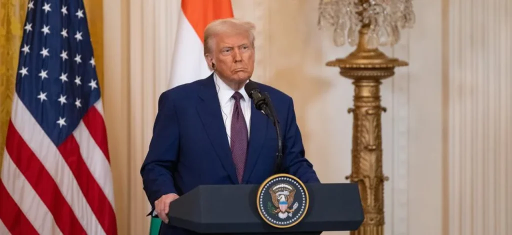 Trump instó al Congreso a “eliminar” el medio Voz de América trup