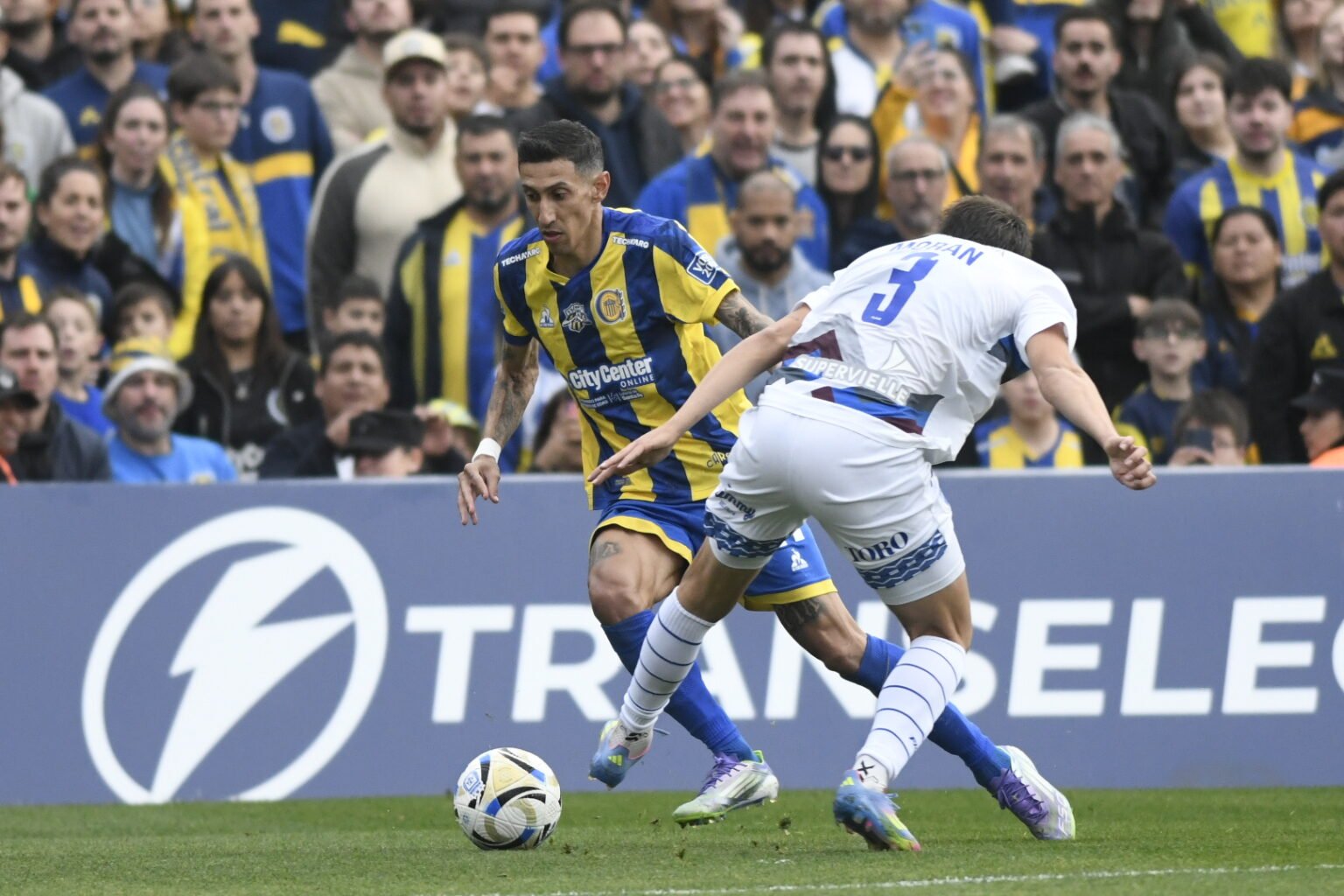 Con gol de Di María, Rosario Central igualó con Godoy Cruz en el retorno del campeón del mundo a la Argentina 20250712 190046