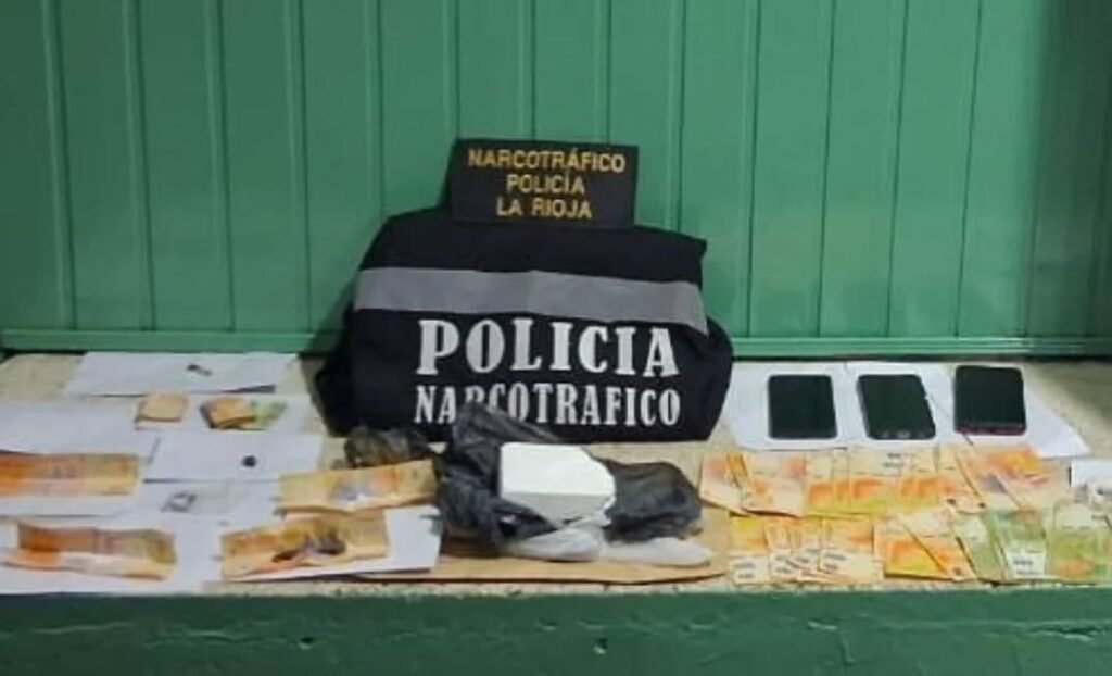 Detuvieron a tres personas con casi medio kilo de cocaína en Aimogasta 523020332 18373177762178317 7867612048733200847 n