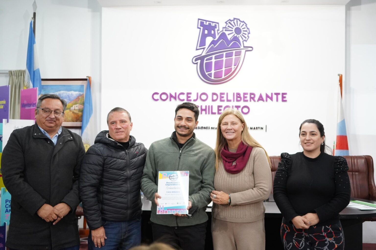 Pedrali acompañó la entrega de los créditos “Revoluciona tu Emprendimiento” en Chilecito IMG 20250701 WA0113