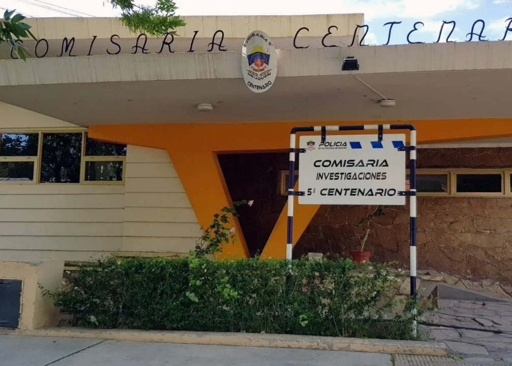 Neuquén: un preso intentó comer un pedazo de pared durante un motín y casi se muere 720 2