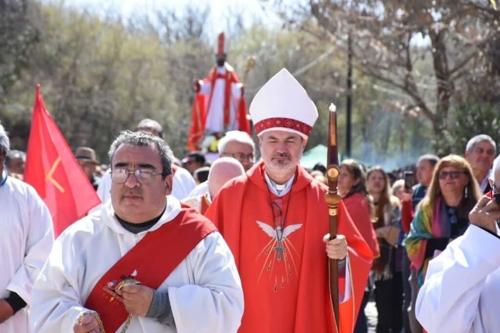 Una multitud de fieles acompañó al Patrono de las Gargantas al celebrar en Los Sauces fiesta san blas