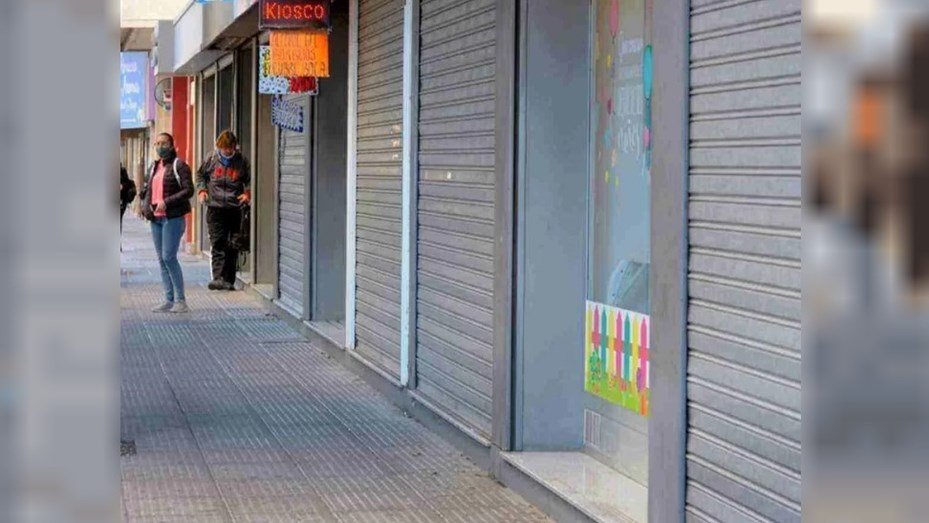 «El kiosco de barrio se desvanece»: 16 mil cierres en un año sacuden al sector kioscos