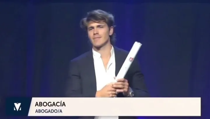 Marcos Ginocchio se recibió de abogado en la Universidad de Salta marcos abogado