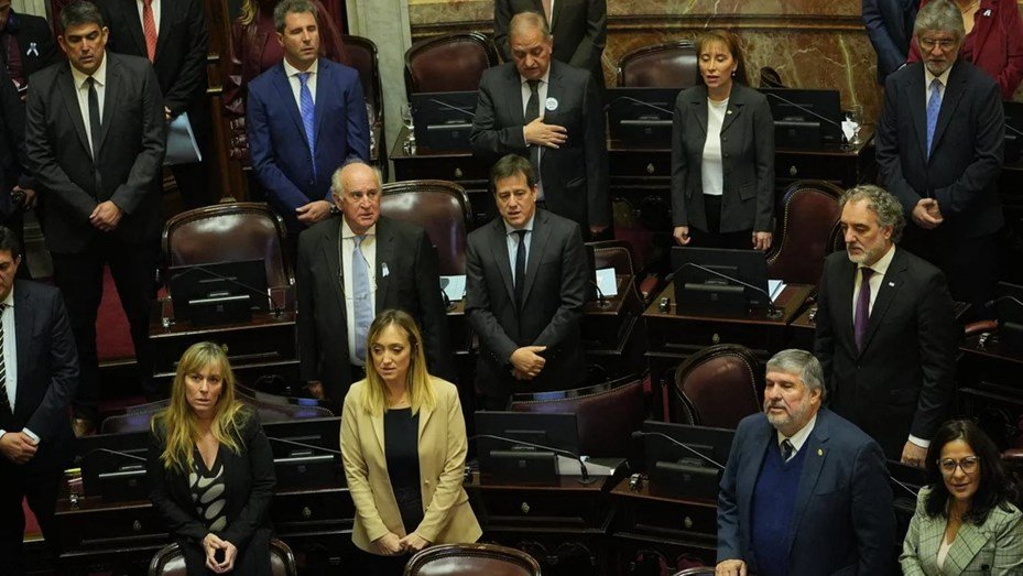 Aprobaron la ley de financiamiento universitario senado foto