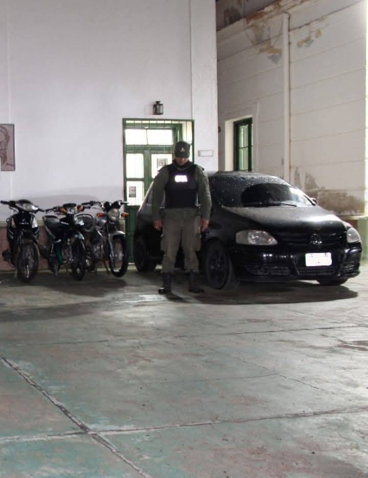 Gendarmería realizó siete allanamientos en Capital y Chilecito: seis detenidos por narcotráfico 540846217 1072618738376841 6863209563617954467 n