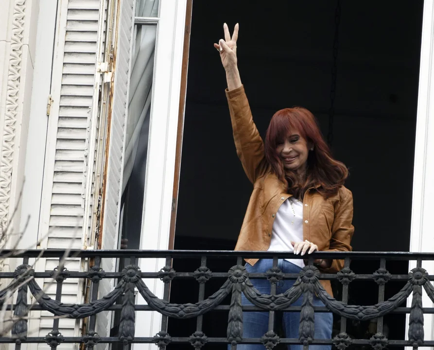 Los seguidores de Cristina Kirchner se movilizaron a 100 días de la condena por Vialidad 720 8 2