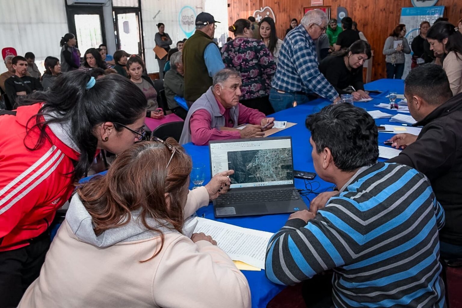 Escrituración gratuita a más de 150 familias de Ulapes WhatsApp Image 2025 09 16 at 4.13.24 PM