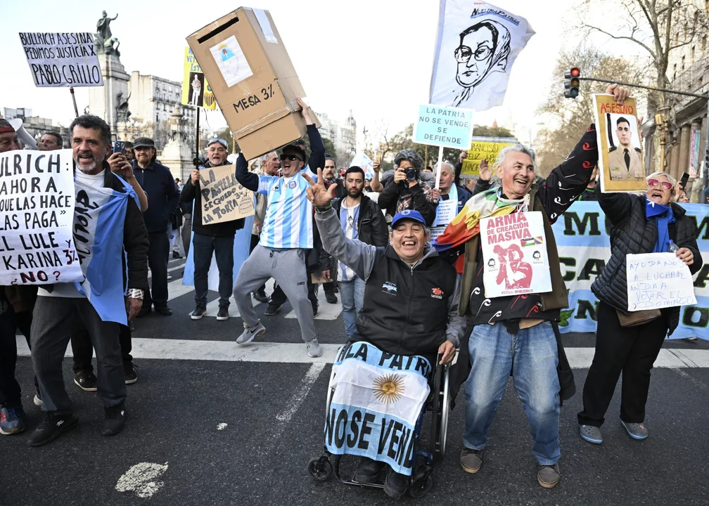 Los jubilados hicieron una nueva marcha en Congreso jubilados