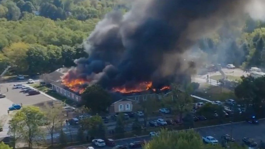 Tiroteo e incendio en iglesia mormona en EE.UU. dejó cuatro muertos y varios heridos mormona