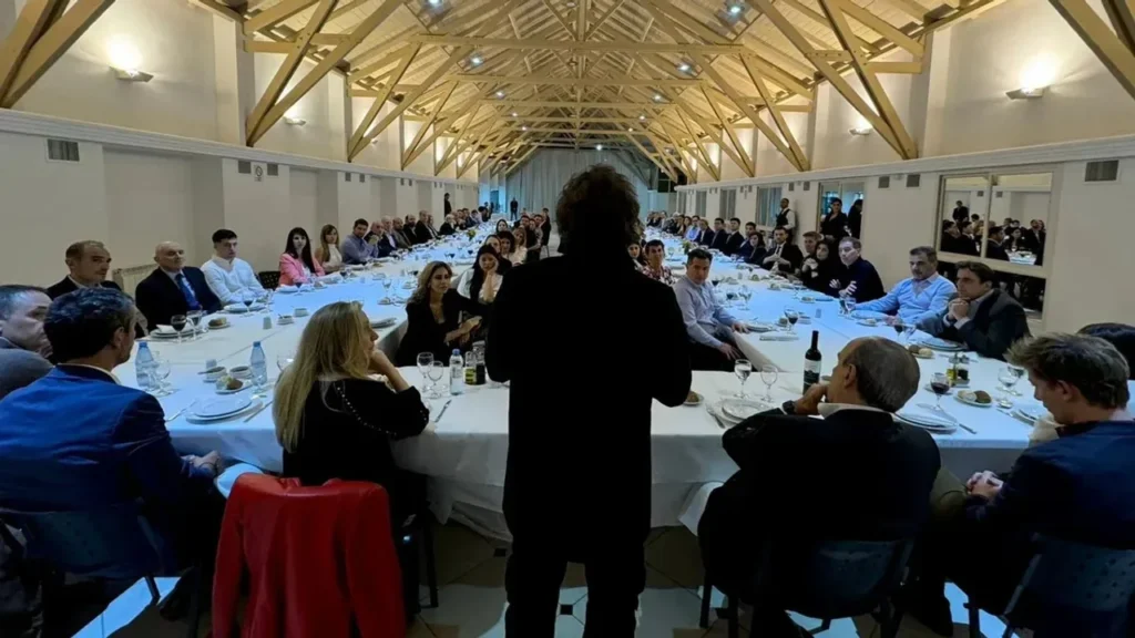 Milei invitó a diputados y senadores a un asado en Olivos después del discurso en el Congreso olivos