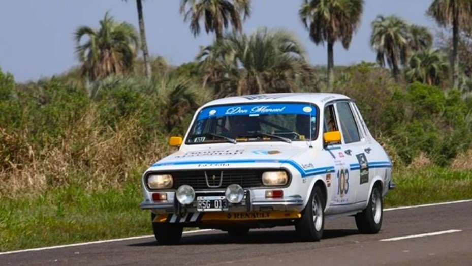 Un Renault 12 de 1976 ganó el Gran Premio Argentino Histórico 2025 r12 1