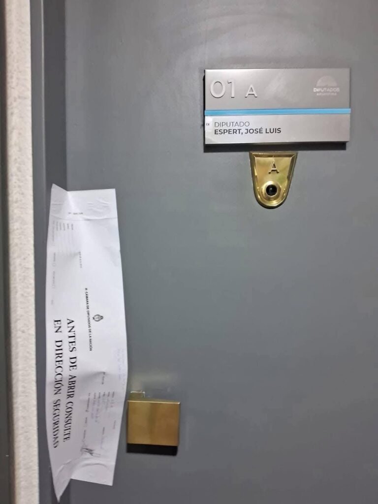 Diputados habilitó a la Justicia a investigar a José Luis Espert por lavado de dinero 1 558965622 1347820650047497 349722647807596058 n