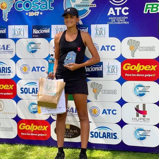 Orgullo riojano: Camila Aguirre Ramos subcampeona de singles en cochabamba 1 566366062 1376576201146117 1292756484704295861 n