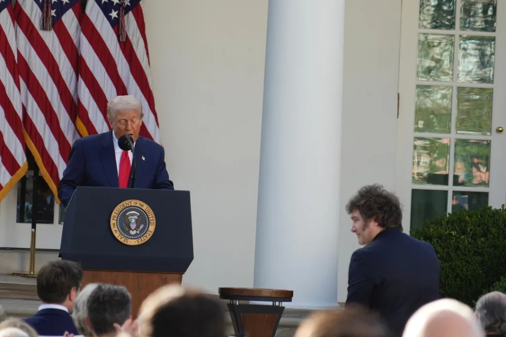 Para Milei, la reunión con Trump fue «inédita» y que su par estadounidese lo considera un «aliado» 720 22