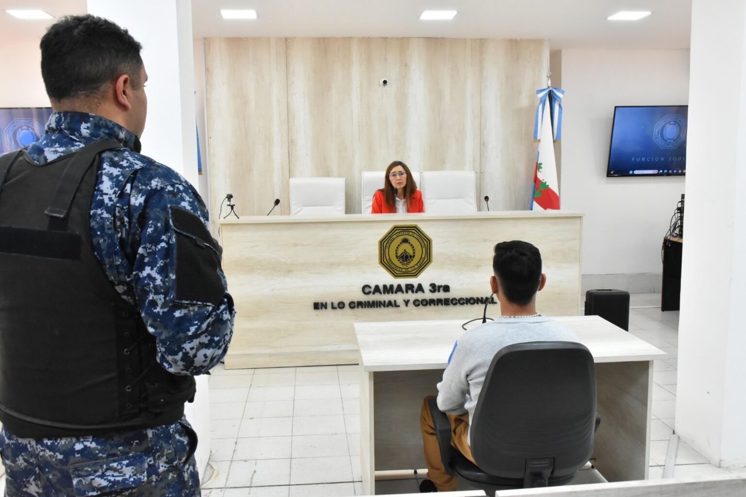 Dra Lopez Douglas inicio juicio VG 1 03 10 25