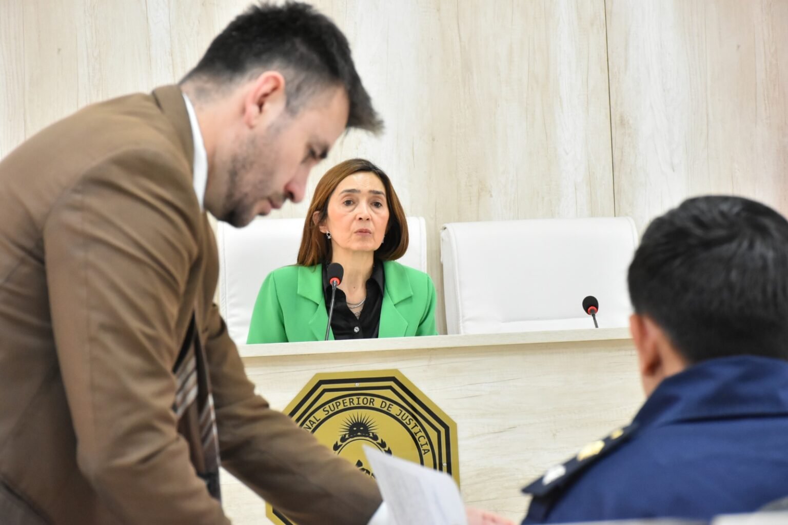 La Rioja: continúa el juicio contra un hombre por amenazar y agredir a su pareja Dra Lopez Douglas juicio 1 13 10 25
