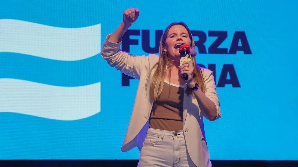 Candidata de Fuerza Patria logró un fallo judicial contra fake news de Milei WhatsApp Image 2025 10 21 at 9.53.24 AM