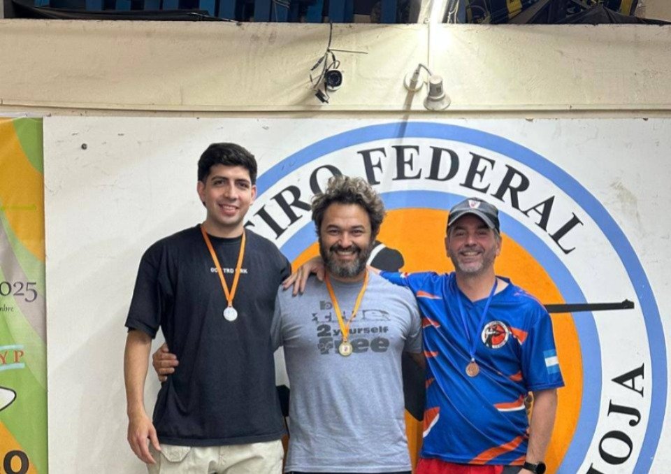 Tiro: Se disputó la novena fecha del Ranking Social de Miras Abiertas WhatsApp Image 2025 10 27 at 9.24.37 AM