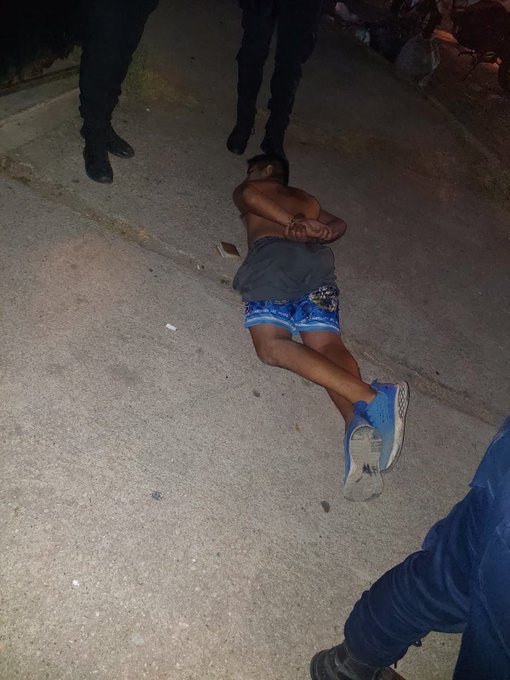 Detuvieron a sujeto que asaltó a un taxista en barrio San Vicente detenido 2