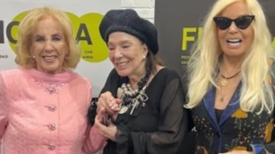 Graciela Borges recibió el Doctorado Honoris Causa en la UBA graciela