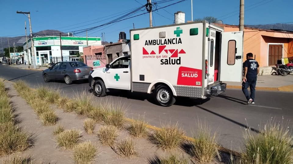 Adulto mayor fue atropellado por el conductor de un auto en la rotonda de la Llama Votiva 576372249 1350587557079951 6760026848813780618 n