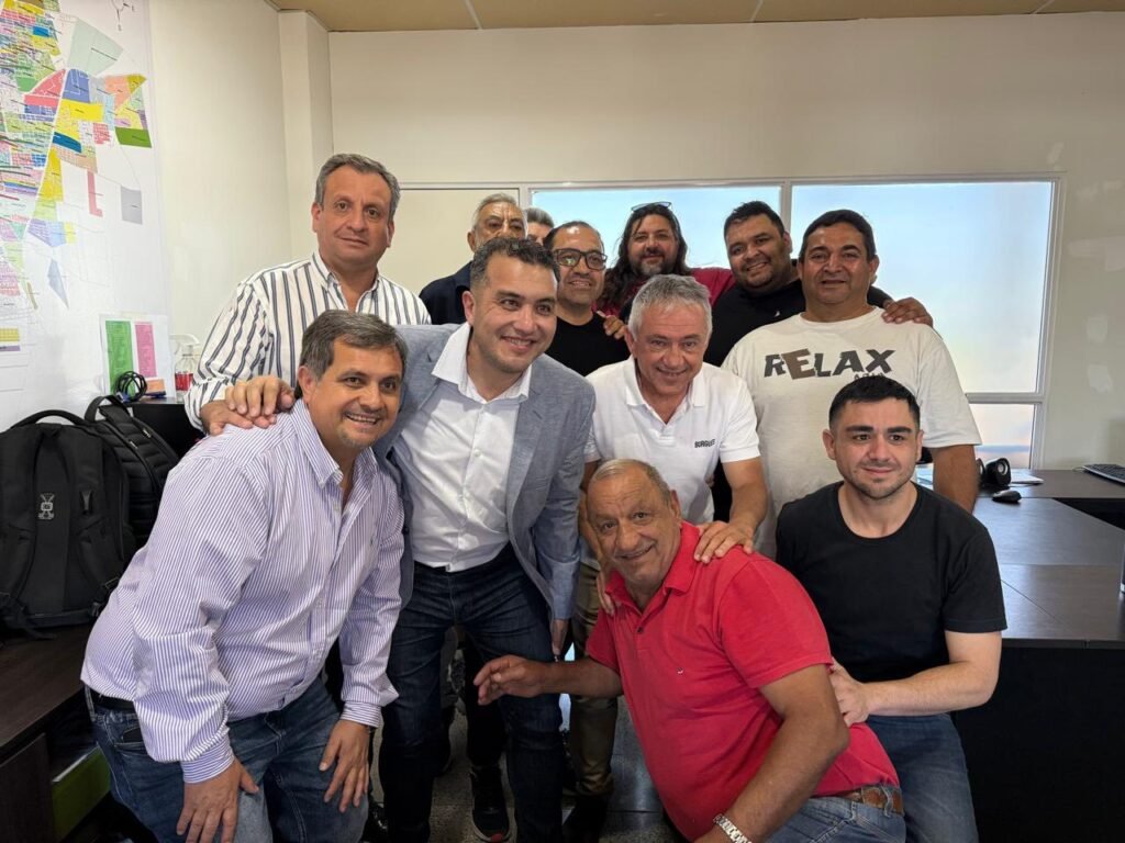 El martes 25 será el primer encuentro de la Mesa municipal de taxistas y remiseros 586422377 1444972394303848 418596837095233785 n