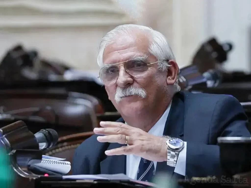 Carlos Zapata, diputado de LLA: “Si Quintela quiere acercarse y hablar con Santilli, puede hacerlo” Carlos Zapata