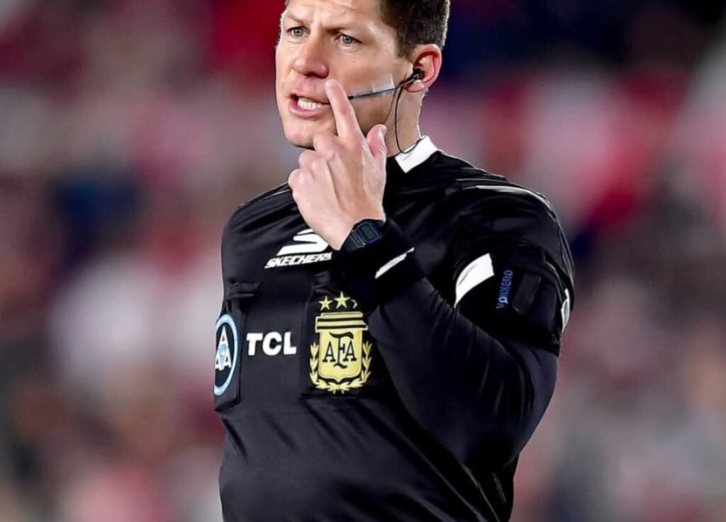 La AFA define el árbitro del Superclásico: Nicolás Ramírez pica en punta, pero Tello y Falcón Pérez también suenan WhatsApp Image 2025 11 05 at 9.09.00 AM