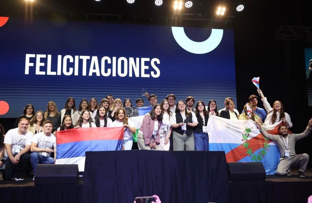 Proyecto de jóvenes riojanos resultó ganador en programa del CFI WhatsApp Image 2025 11 20 at 9.57.40 AM