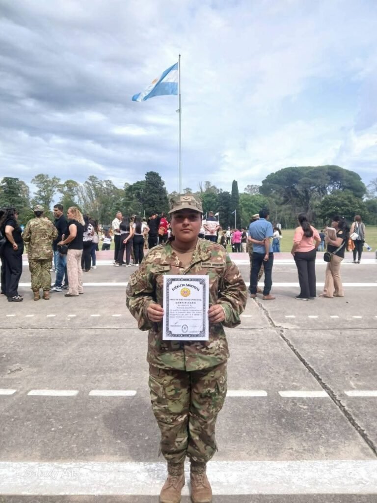 Campo de Mayo: 30 riojanas egresaron como Soldados Voluntarios del Ejército Argentino 1 WhatsApp Image 2025 11 21 at 9.38.08 AM