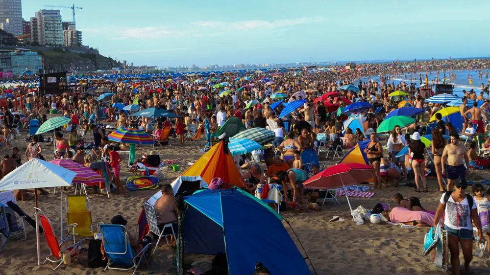 Pese a las pérdidas de empleo, en el sector del turismo destacaron los números del Finde XL costa atlantica