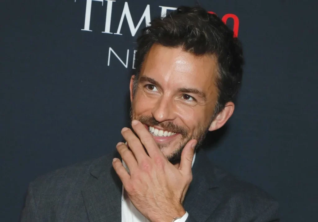 Jonathan Bailey, el hombre más sexy del mundo 2025 jonathan bailey