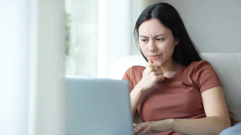 Las cuatro claves para identificar cuando un enlace es un virus o lleva a una estafa virtual las plataformas de streaming son el nuevo blanco de los ciberdelincuentes ya se robaron 7 millones de cuentas DFKMA5A7UVCVXBNW4X4KTB26SQ