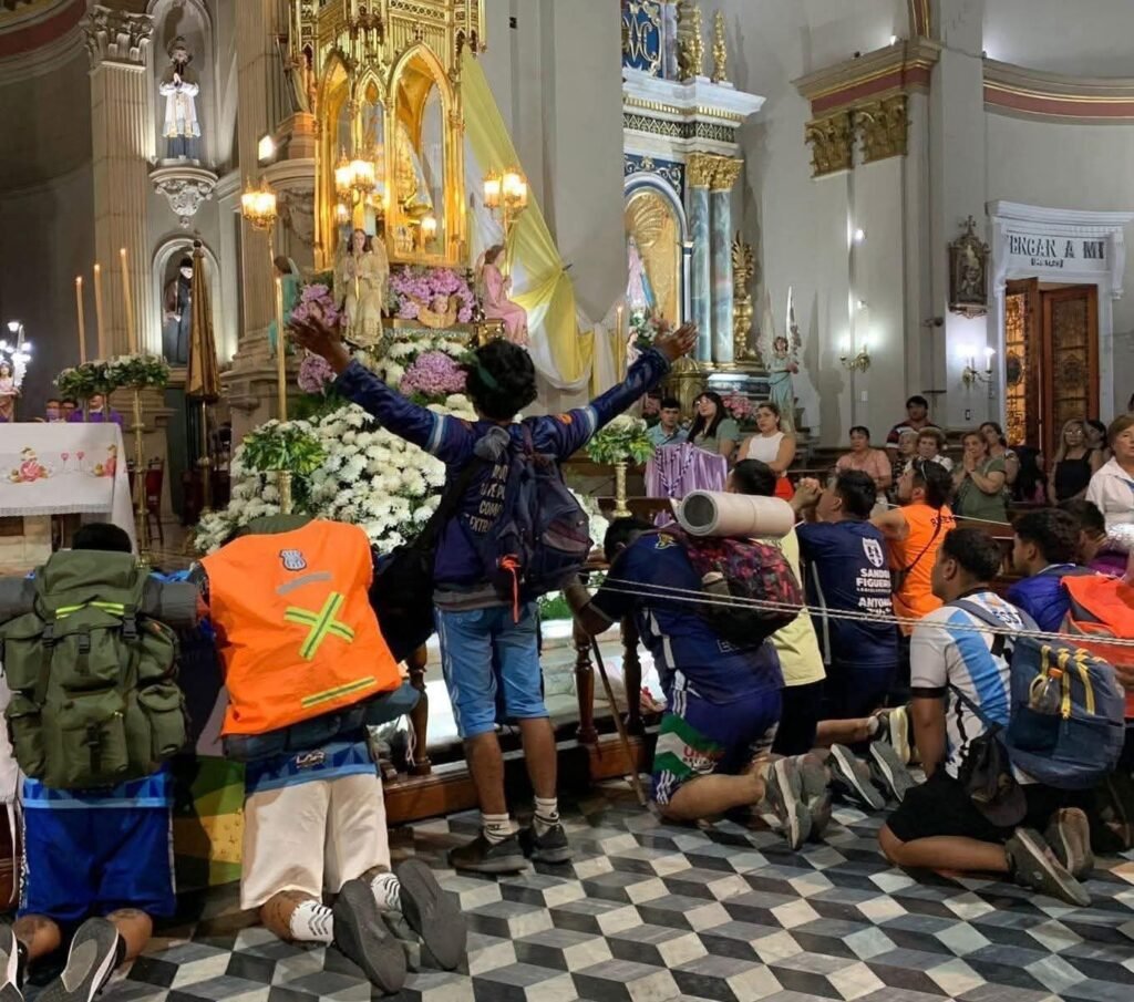 Cierre de las fiestas Marianas en Catamarca: programa, recorrido y transmisión 594548961 1406826801450870 7459611262910111692 n