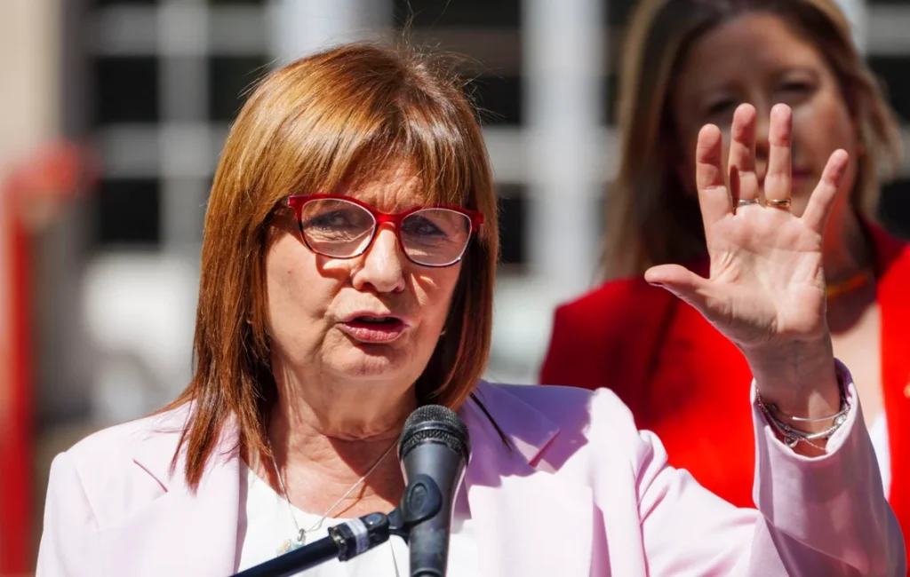 Bullrich denunció al “Chiqui» Tapia y Toviggino ante la CONMEBOL 720 6