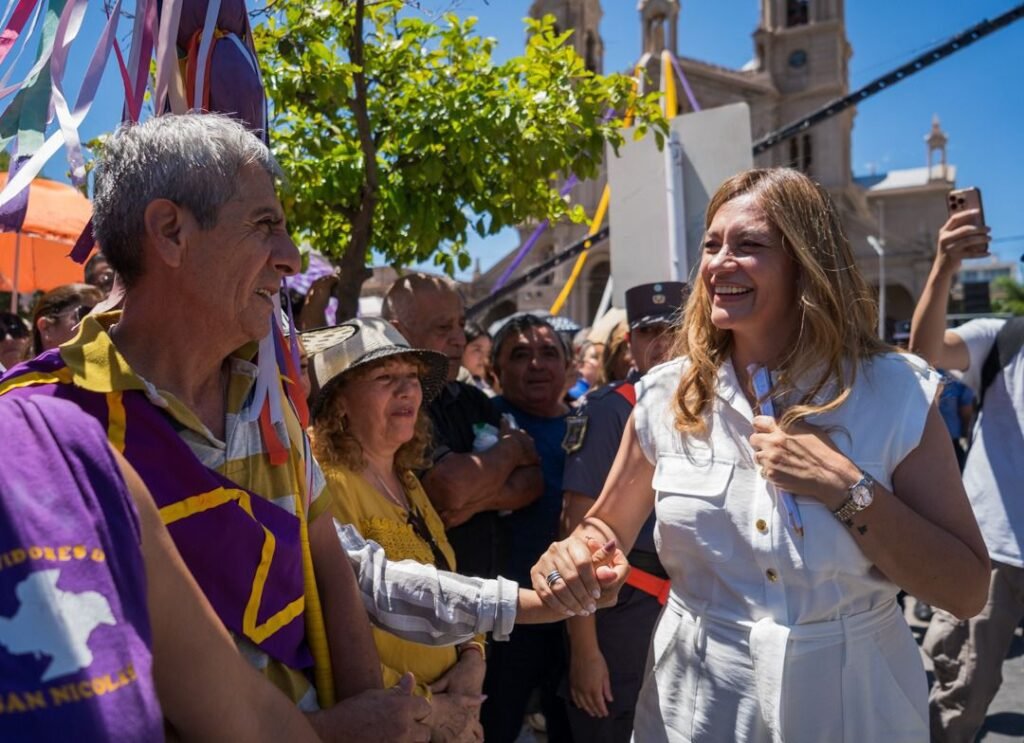 Madera: “El Tinkunaco es paz, encuentro y esperanza para el pueblo riojano” WhatsApp Image 2025 12 31 at 4.18.45 PM