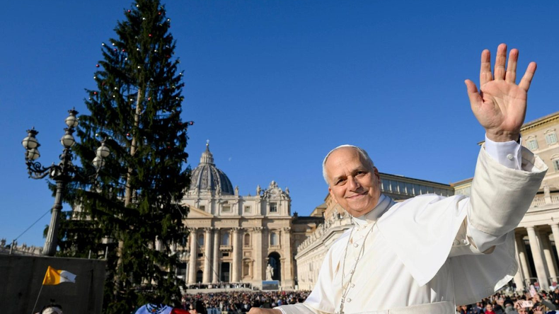 León XIV pidió «reducir el ruido consumista» y evitar las compras desenfrenadas en Navidad leon