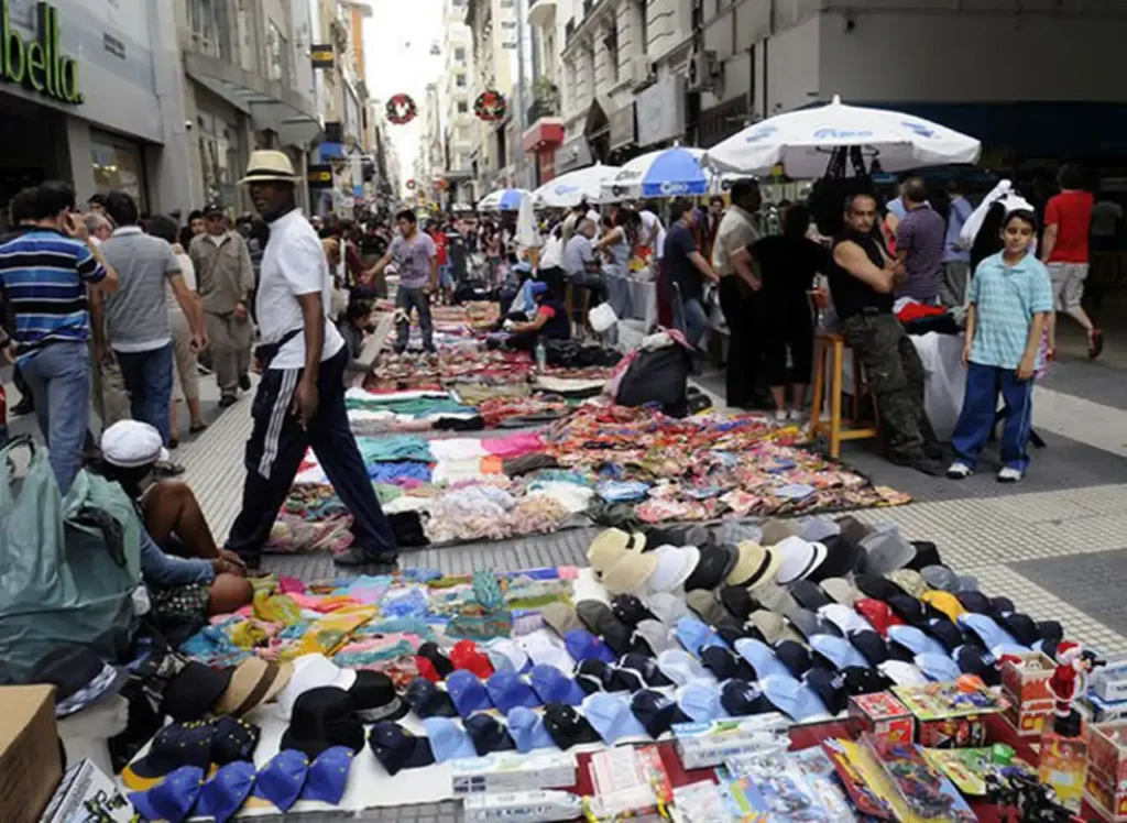 Alertan por mercadería ilegal: la Cámara de Comercio advierte sobre su impacto mercaderia
