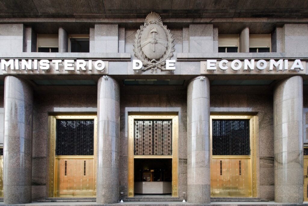 ministerio economia 694bb2f10bd88