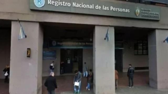 Renunció el titular del RENAPER y el Gobierno oficializó la salida de otros tres funcionarios clave 360 33