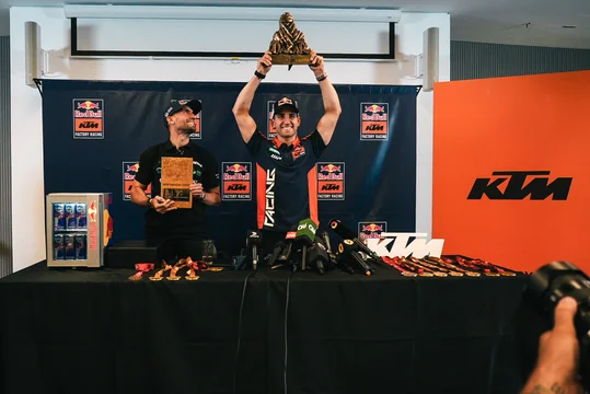 Luciano Benavides, campeón del Dakar 2026: “Un sueño hecho realidad” 360 7