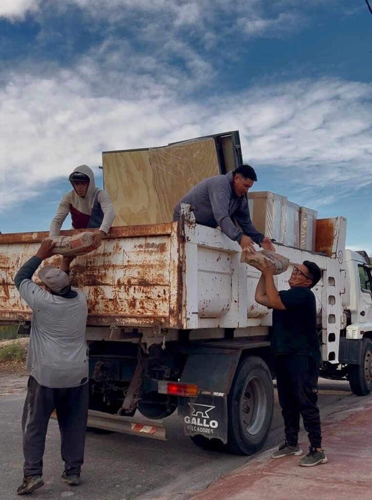Fuerte operativo en Villa Mazán, en menos de 24 horas las familias recuperaron sus cosas IMG 20260129 WA0010