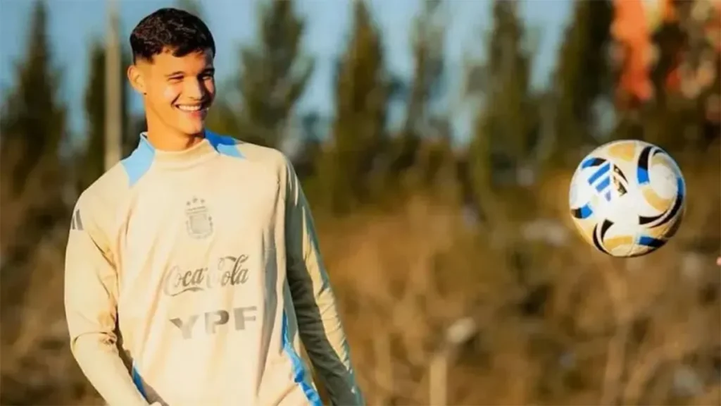 Racing podría incorporar a un prometedor jugador de la Selección carboni posible racing