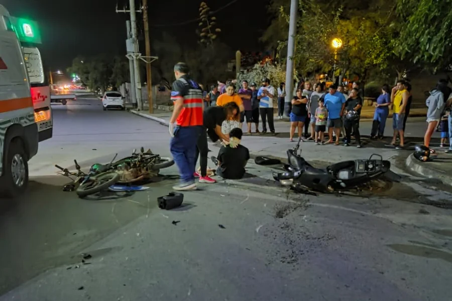 Grave choque de motos en Chilecito: un joven herido y el otro huyó l 1769349141